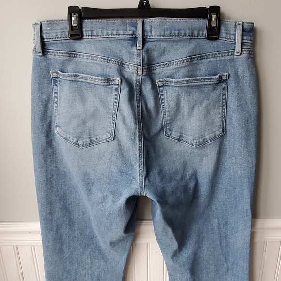 LOFT Kick Crop Flare Ankle Jeans Size 32 / 14 - Picture 13 of 16